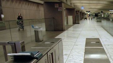 Una portavoz de BART dice que el tiroteo tuvo lugar en una zona de autobús fuera de la estación BART Bayfair.