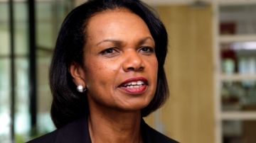 Condoleezza Rice habla en el campus de la Universidad de Stanford, en Palo Alto California.
