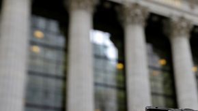 Alegadamente, el  interés tras los nombramientos es impulsar regulaciones que impacten Wall Street.