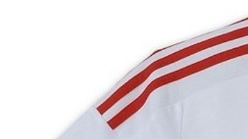 La tercera piel del "Tri" es blanca y la estrenará ante Jamaica en el primer juego del hexagonal final.