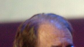 El cantautor español Luis Eduardo Aute quiere grabar un nuevo disco en vivo con el cubano Silvio Rodríguez.