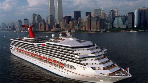 El curcero 'Triumph' de Carnival, cuando fue inaugurado en 1999.