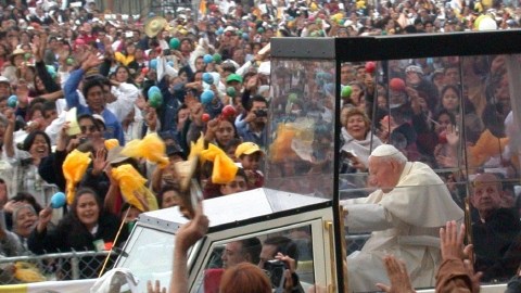 El papa Benedicto XVI realizó una visita pastoral  a México del 23 al 26 de marzo de 2012.