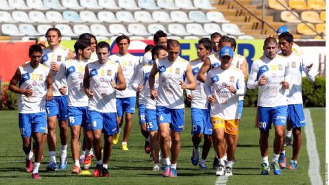 Los Tigres de la UANL entrenaron ayer para comenzar a preparar su partido del próximo sábado en contra de Santos Laguna.