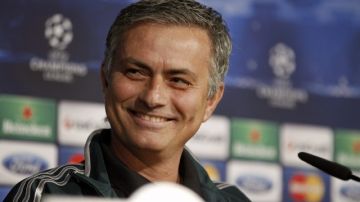 José Mourinho repartió sonrisas ayer en la rueda de prensa.