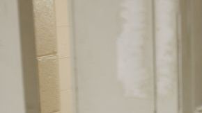 Un inmigrante en una celda de la prisión Bell-Dysar, del Sheriff del condado de Maricopa.