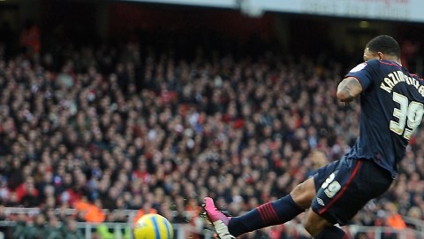 El jugador del Blackburn, Colin Kazim-Richards, al momento de anotar el gol que eliminó al Arsenal de la Copa FA.