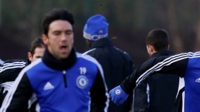 Los jugadores del Chelsea  se preparan para enfrentar mañana al Manchester City   en la jornada 17 de la Liga Premier.