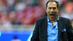 Gustavo Matosas, técnico del León, condenó el incidente