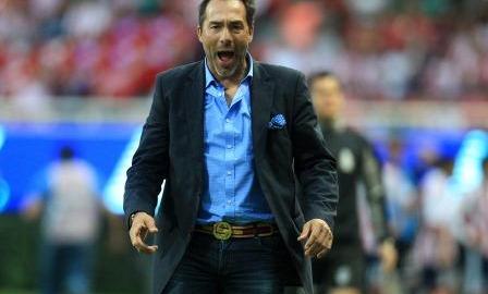 Gustavo Matosas, técnico del León, condenó el incidente