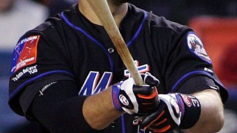 Mike Piazza reafirma que desde 2007 no ha puesto un pie en Dodgers Stadium.