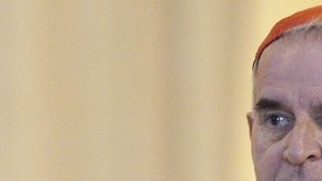 El cardenal británico Keith O'Brien, arzobispo de St. Andrews y de Edimburgo, cuando decía homilía en Domingo de Resurrección.