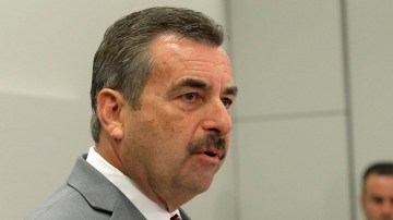 El jede de LAPD,  Charlie Beck dijo  que se reabrirá el caso de Dorner para analizar las circunstancias en que fue despedido.
