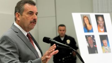 El jede de LAPD,  Charlie Beck dijo  que se reabrirá el caso de Dorner para analizar las circunstancias en que fue despedido.