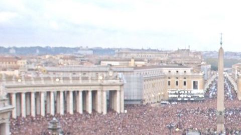 El teólogo Phillip Goyret afirma que ni las "conspiraciones ni el "vatilieaks" no explican la renuncia de Benedicto XVI".