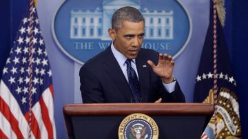 El país deberá aceptar los recortes. El presidente Barack Obama pidió al país "apretarse el cinturón".