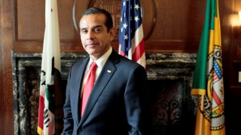Antonio Villaraigosa indicó que planea continuar su carrera política.
