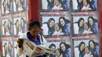 La muerte de Hugo Chávez acaparó las notas principales de las portadas en el todo el mundo.
