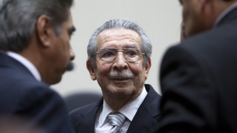 El exgeneral golpista José Efraín Ríos Montt durante a una audiencia judicial en Ciudad de Guatemalaz
