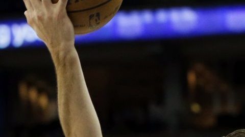 El español Ricky Rubio dio el triunfo a los Wolves de Minnesota por encima de los Spurs de San Antonio.