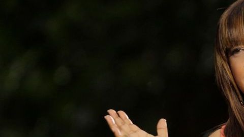 Milly Quezada luce tan espectacular como está su nuevo disco "Aquí estoy yo”.