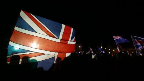 El 99.8 por ciento de la población eligió mantenerse como colonia británica.