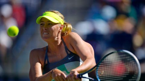 La rusa María Sharapova y el croata Novak Djokovic avanzan en el torneo de Indian Wells.