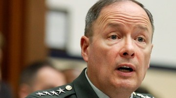 El  jefe del Mando Cibernético de Estados Unidos, general Keith Alexander, dijo que se está salvaguardando el ciberespacio nacional.