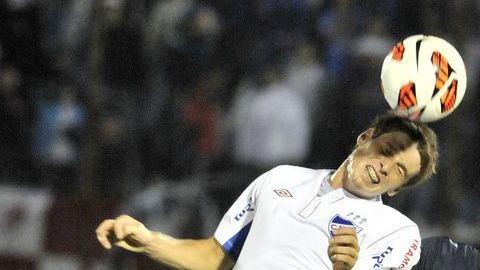 Difícil triunfo xeneize en Montevideo ante el Nacional. Boca jugó con 10 hombres y mostró que quiere todo en la Libertadores.