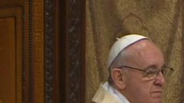 El Papa Francisco celebra su primera misa en la Capilla Sixtina.