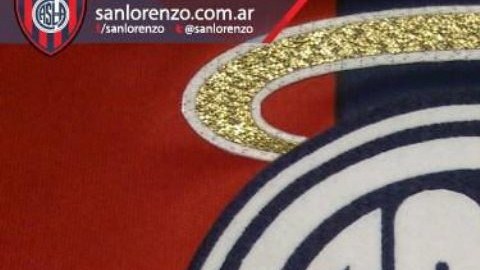 San Lorenzo estrenará playera "papal" ante el Santa Fe.