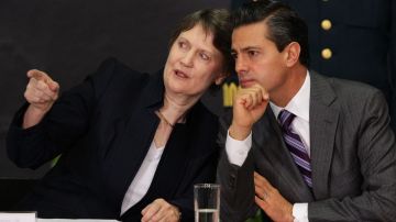 Helen Clark, administradora del Programa de Desarrollo de la ONU con el presidente mexicano Enrique Peña.