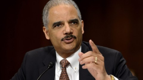 El fiscal general de EEUU, Eric Holder, cuando pronunciaba un discurso ante el Comité Judicial del Senado.