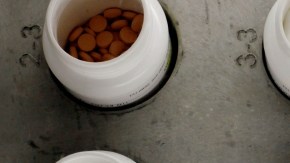 Las sobredosis de analgésicos  derivados del opio causan cada año 15,000 muertes en el país.