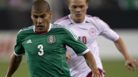 Carlos Salcido sueña con su tercer Mundial, a pesar de su edad