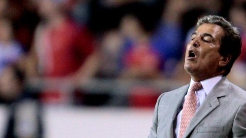 Jorge Luis Pinto, técnico de Costa Rica, espera derrotar a EEUU y Jamaica