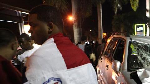 Vista del automóvil que chocó y provocó la muerte de los tres hermanos.