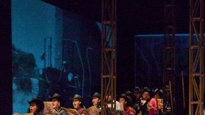 Camelia no es una ópera típica.  Hay quienes incluso sugieren el término “narco-ópera”.