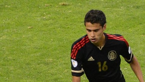 El defensa Diego Reyes inició como titular en el duelo ante EEUU