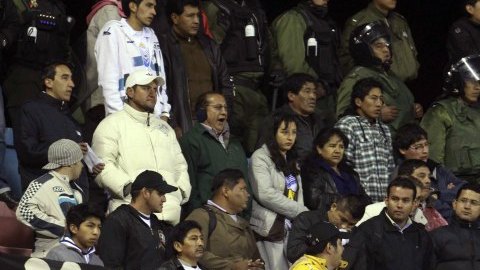 Un joven boliviano de 17 años falleció a causa de una bengala