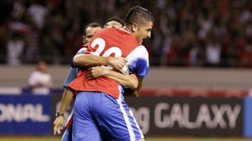Diego Calvo consiguió uno de los dos goles del triunfo de Costa Rica