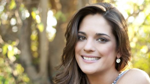 Sabrina  llega de la mano de la cadena Telemundo con la telenovela "Pasión prohibida".
