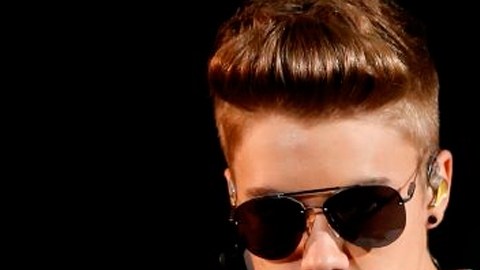 Justin Bieber en el concierto en Munich, Alemania, parte de su gira "I Believe Tour ".