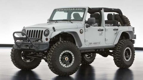Un Jeep con espíritu militar y de reconocimiento.