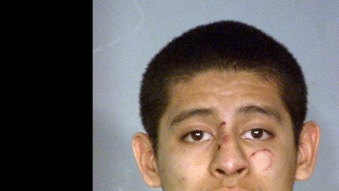 Jean Soriano,  18, conducía sin licencia.