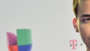 Prince Royce lanzará álbumes en español e inglés durante los próximos meses.