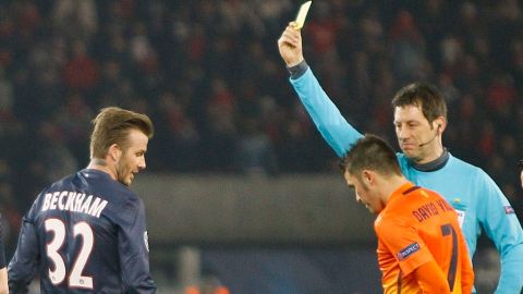 Wolfgang Stark cometió dos grandes errores arbitrales en Paris durante el juego Barsa-PSG.