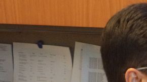 La comandante María Peña, encargada del distrito diez de Chicago, que incluye a La Villita.