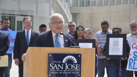 Congresista Mike Honda estará al pendiente del contenido de la reforma migratoria, según manifestó en público, y velará para que ésta sea justa.