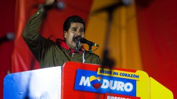 Maduro llamó a Capriles 'burgués fariseo y farsante' en referencia a las raíces judías de su opositor.